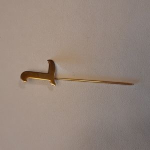 Gold "L" Stick Pin